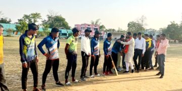 राम प्रसाद मिश्रा फाउंडेशन कोटा व समस्त ग्राम पंचायतवासी  चपोरा की सयुंक्त मेजबानी में माँ महामाया पंचायत स्तरीय टेनिस बॉल क्रिकेट प्रतियोगिता  रतनपुर ज़ोन 2023 का आयोजन चपोरा में किया जा रहा है