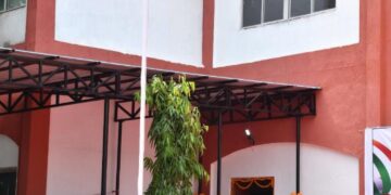 न्यायमूर्ति गौतम भादुड़ी ने किया राज्य विधिक सेवा प्राधिकरण में ध्वजारोहण*