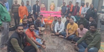 श्री राम धाम अयोध्या से आए हुए अक्षत कलश कोटा नगर के शिव हनुमान मंदिर पहुंची