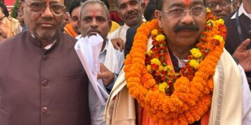 डिप्टी सीएम माननीय अरुण साव मंत्री लोक निर्माण विभाग नगरी प्रशासन पी विधि विधाई मंत्री छत्तीसगढ़ मां महामाया रतनपुर सिध्दीविनायक भैरवनाथ मंदिर का दर्शन कर प्रदेश की खुशहाली की कामना की