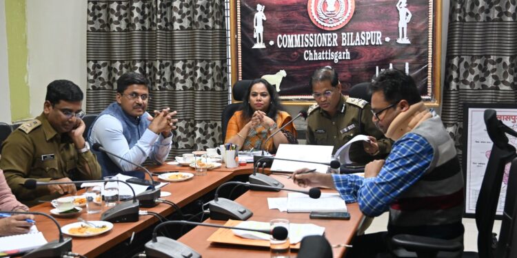 *कमिश्नर-आईजी ने वीसी के जरिए बैठक लेकर शोरगुल के खिलाफ सख्त कार्रवाई के दिए निर्देश*