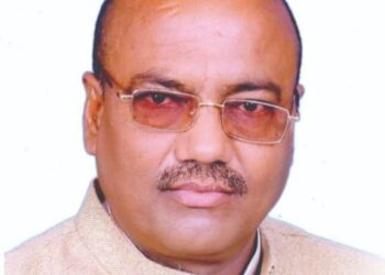 छत्तीसगढ़ राज्य का बजट गांव गरीब और किसानों को समर्पित करगी रोड कोटा वेंकट लाल अग्रवाल जिला संयोजक सांस्कृतिक प्रकोष्ठ जिला बिलासपुर ने छत्तीसगढ़ प्रदेश के मुख्यमंत्री विष्णु देव साय के नेतृत्व में मैं चलने वाली राज्य सरकार के प्रथम बजट वर्ष 2024 25 छत्तीसगढ़ विधानसभा में वित्त मंत्री ओपी चौधरी ने प्रस्तुत किया है