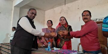 करगी रोड कोटा विधानसभा वार शक्ति वंदन कार्यक्रम का आयोजन डी के पी शासकीय उच्चतर माध्यमिक विद्यालय आत्मानंद के सांस्कृतिक मंच मैं जनप्रतिनिधियों की उपस्थिति में शक्ति वंदन कार्यक्रम का आयोजन नगर पंचायत कोटा द्वारा किया गया राज्य के समस्त विधानसभा क्षेत्र के 90 विधानसभा मैएक कार्यक्रम आयोजित किया