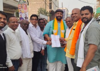 करगी रोड कोटा- बिलासपुर– डाक विभाग कोटा के पोस्ट ऑफिस को ग्राम पंचायत में नगर से 3 किमी दूर शिफ्ट कर देने से कोटा के नागरिकों को हो रही है काफी परेशानिया