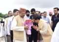 *मुख्यमंत्री श्री विष्णुदेव साय का हेलीपैड पर स्वागत*