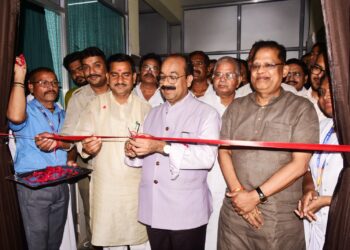 *सिम्स में किया गया सुविधाओं का विस्तार: केन्द्रीय राज्य मंत्री श्री तोखन साहू और उप मुख्यमंत्री श्री अरूण साव ने किया लोकार्पण*  