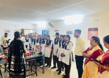 सरस्वती शिशु मंदिर उच्चतर माध्यमिक विद्यालय करगी रोड कोटा छात्र छात्राओं का शैक्षणिक भ्रमण कार्यक्रम डॉ सी सी रामन विश्वविद्यालय कोटा में संपन्न हुआ। 