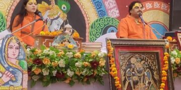 अगर आप दुनियाँ की परवाह करोगे तो आप से अच्छे काम नहीं हो पाएंगे यदि आपको अच्छे काम करने हैं तो फिर आपको दुनिया की परवाह तो छोड़नी होगी -पूज्या शीघ्रता त्रिपाठी जी  