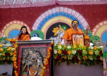 “जीतने का मतलब बहुत धन कमा लेना नहीं है। जीतने का मतलब है उत्तम चरित्रवान एवं मानसिक रूप से संतुष्ट या सुखी होना।”