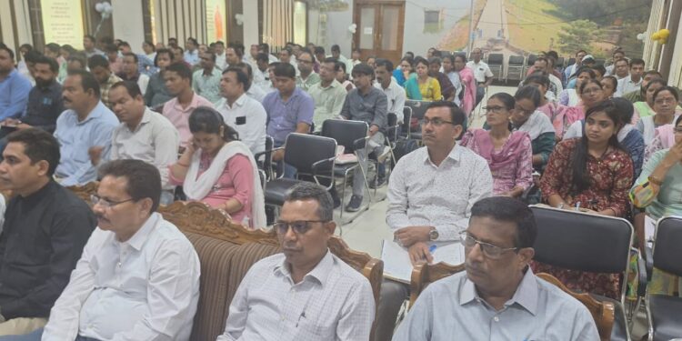 *कलेक्टर ने की कृषि विभाग के काम काज की समीक्षा*