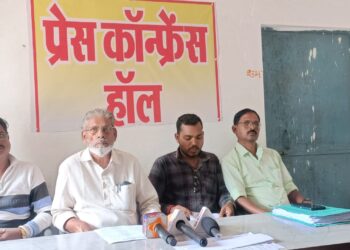 आज छत्तीसगढ़ मुक्ति मोर्चा के द्वार भव्य रेली एव महासभा का योजना कोटा में प्रमुख मांगों को लेकर ज्ञापन