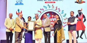 *डॉ सी. वी. रमन विश्वविद्यालय में वार्षिक उत्सव की धूम*