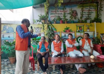 वन्देमातरम मित्र मंडल की छठवी बैठक गुडविल पब्लिक स्कूल कोटा में हुई सम्पन्न बिलासपुर व कोटा के सनातन धर्म प्रेमी हिंदुस्तानी बंधु हुए उपस्थित।